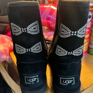 Ugg Black Crystal Swarovski Bow Uggs Women Size 11